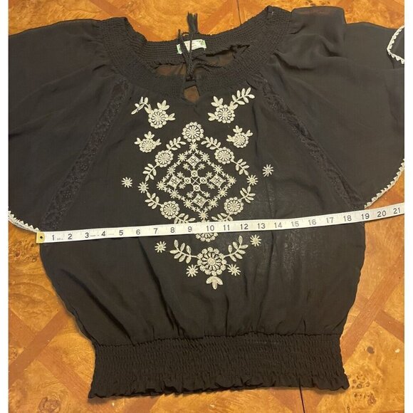 Flying Tomato Embroidered Peasant Top S Small Black Ivory Batwing Sleeve Sheer - Picture 6 of 6